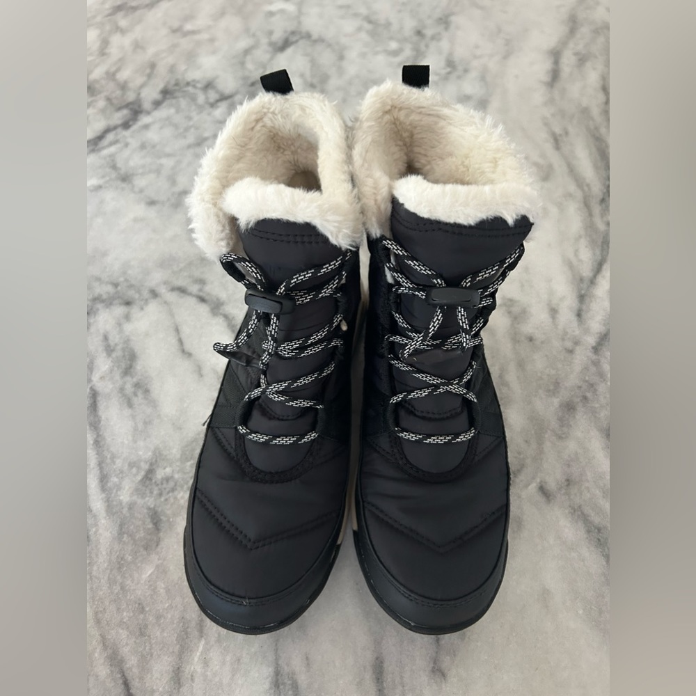 SOREL kids Whitney snow boots size 6